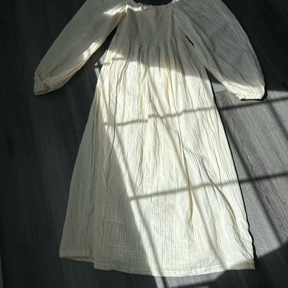 Nothing Fits But Aoi Dress Size M Eggshell Midi Maternity Smocked Cotton NWT - Picture 8 of 8